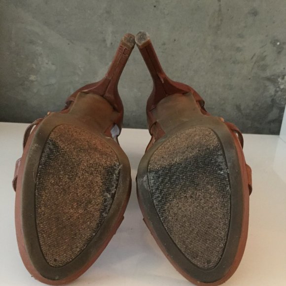 BCBG Gladiator/Boho Sandals - Picture 5 of 10